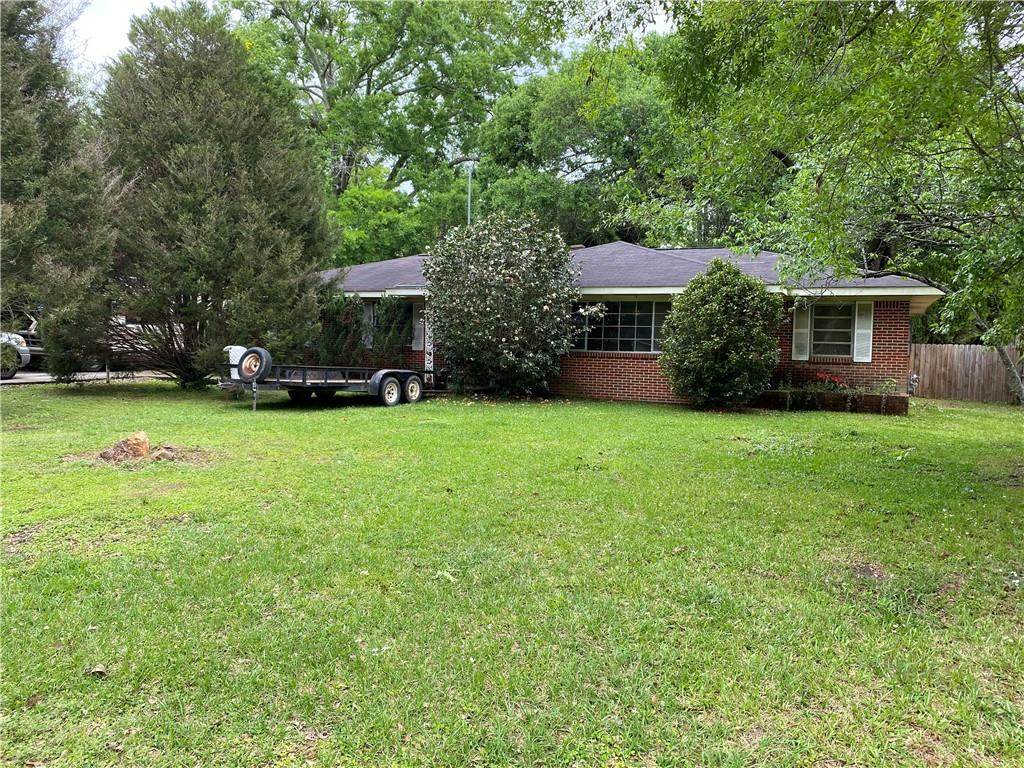 2412 Vaughan Drive - Photo 1