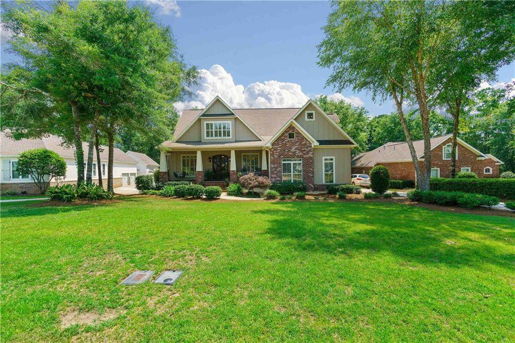 8702 Hickory Court - Photo 1