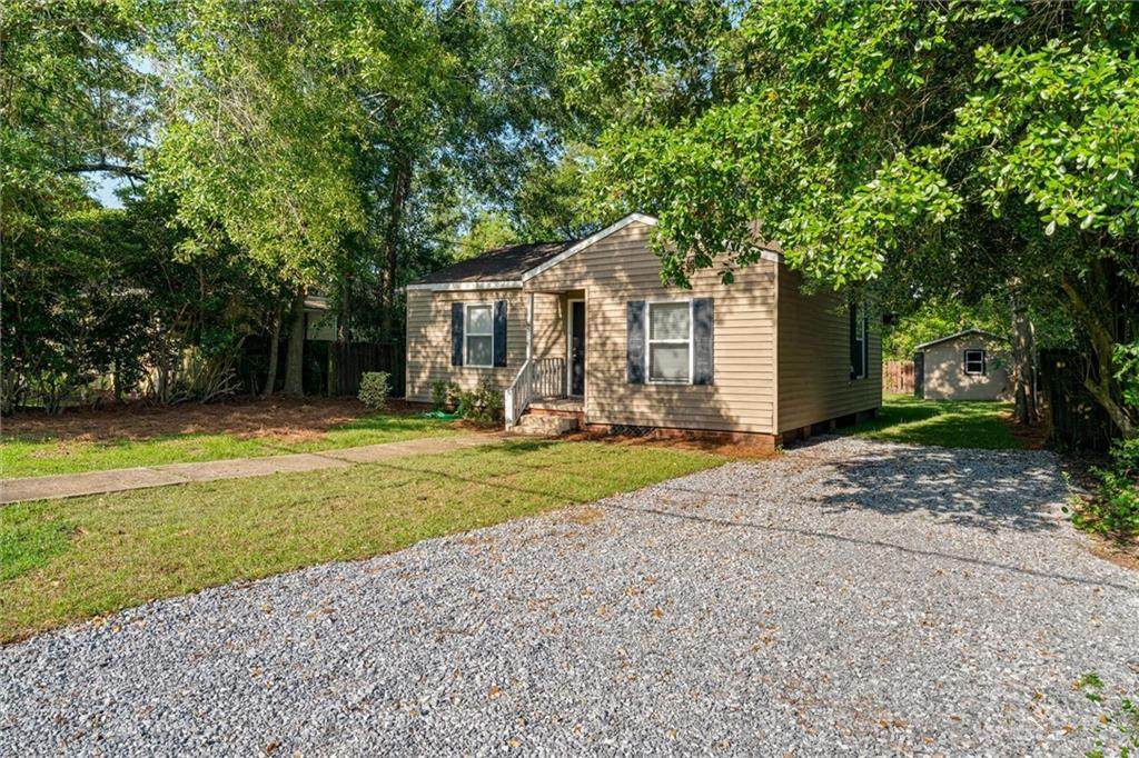 552 Shady Oak Drive - Photo 1