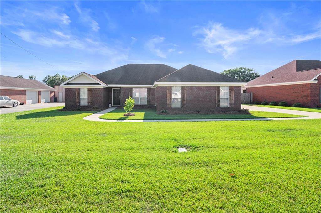 7070 Haley's Way - Photo 1