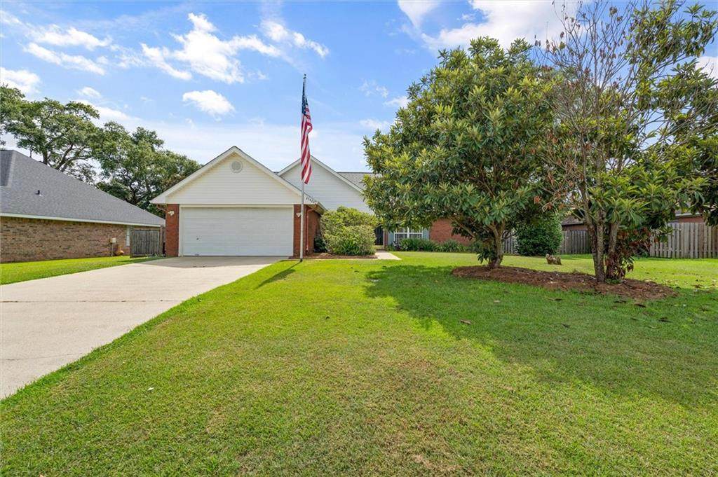 25422 Lakeland Drive - Photo 1