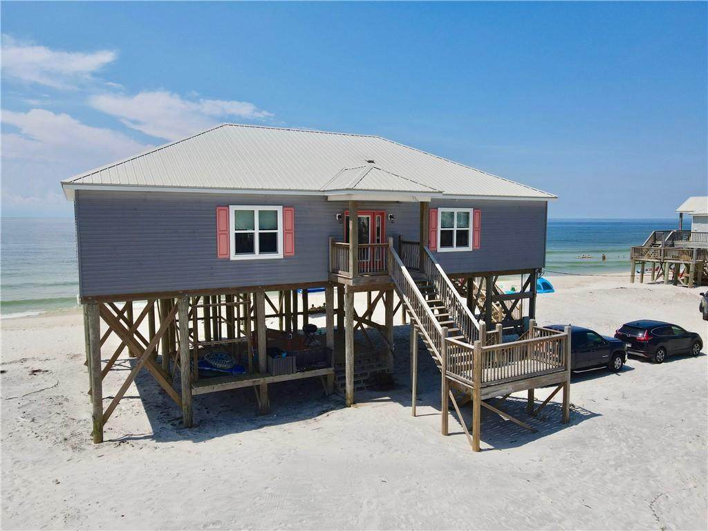 102 Spanish Court - Photo 1