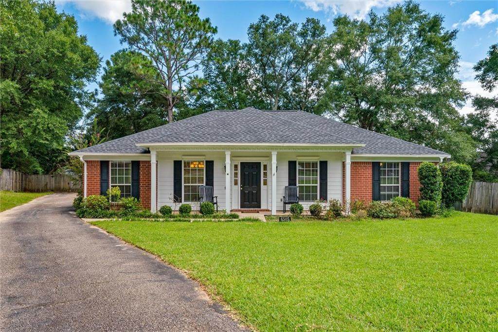 6505 Bienville Court - Photo 1