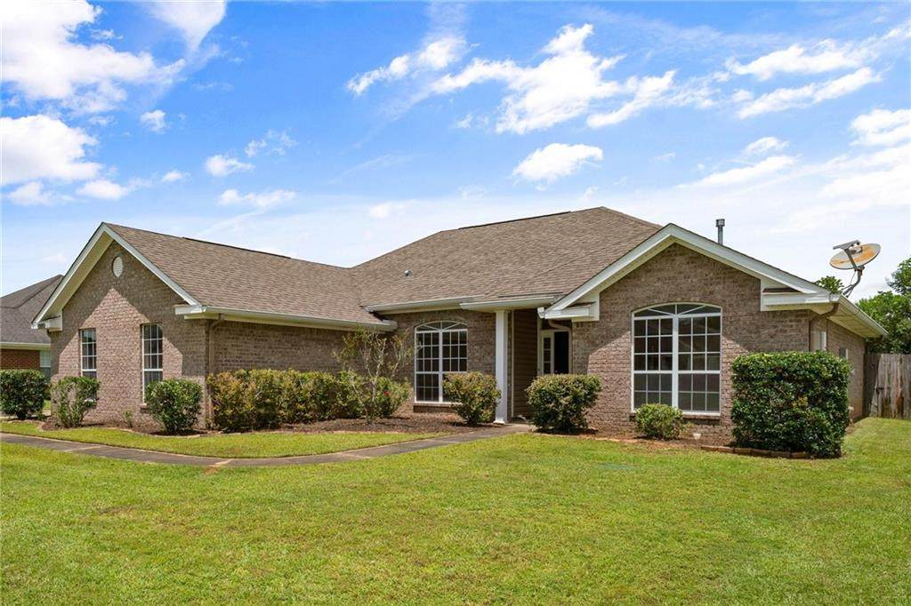 8590 Sable Court - Photo 1