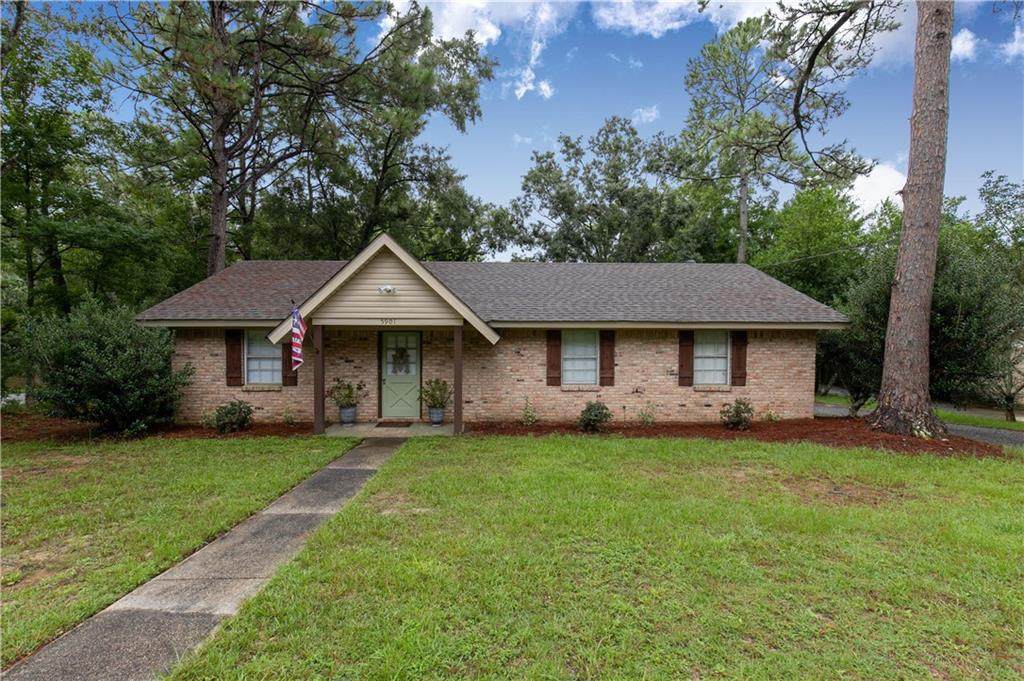 5901 Dixie Lane - Photo 1