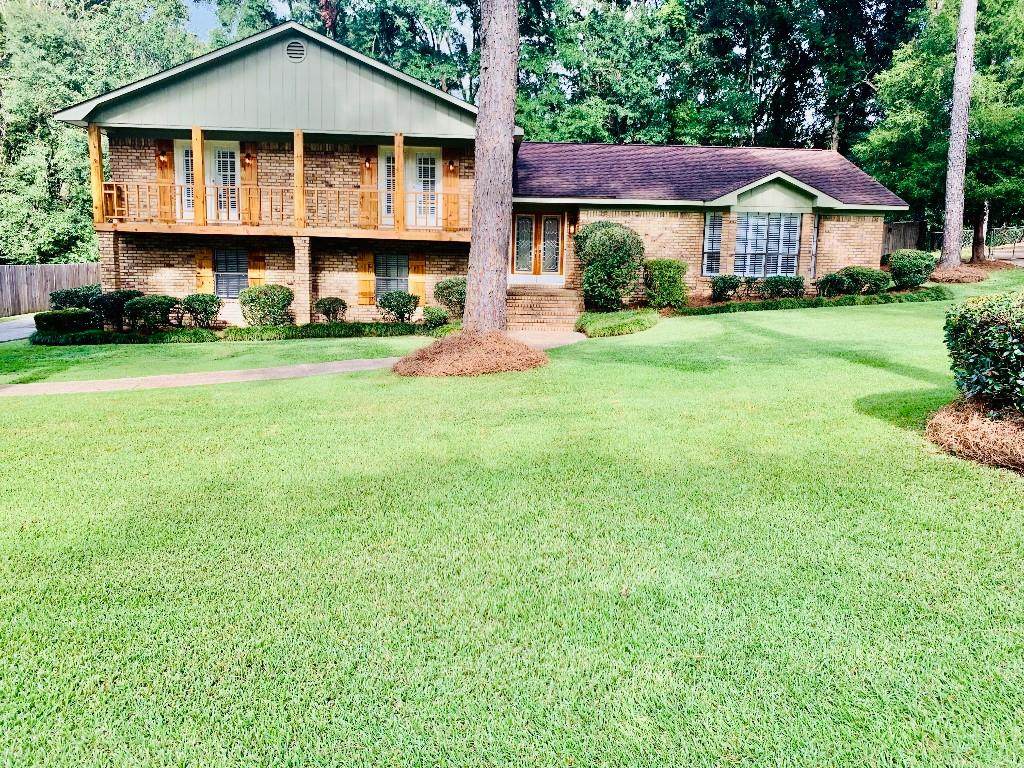617 Highland Woods Drive - Photo 1
