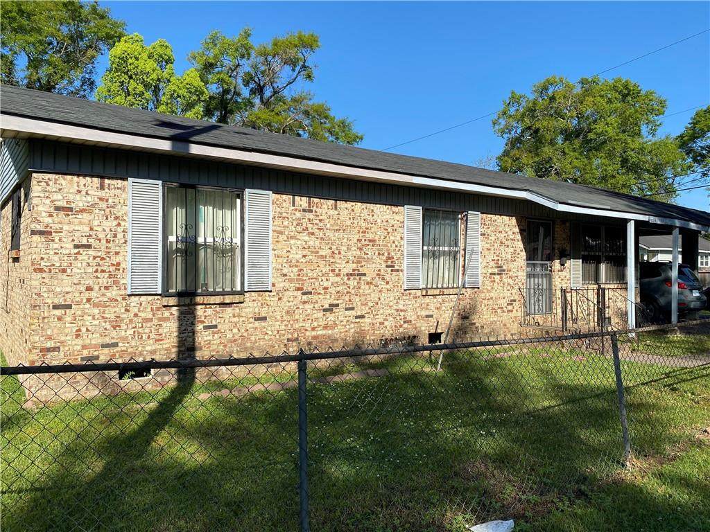 802 Flute Avenue - Photo 1