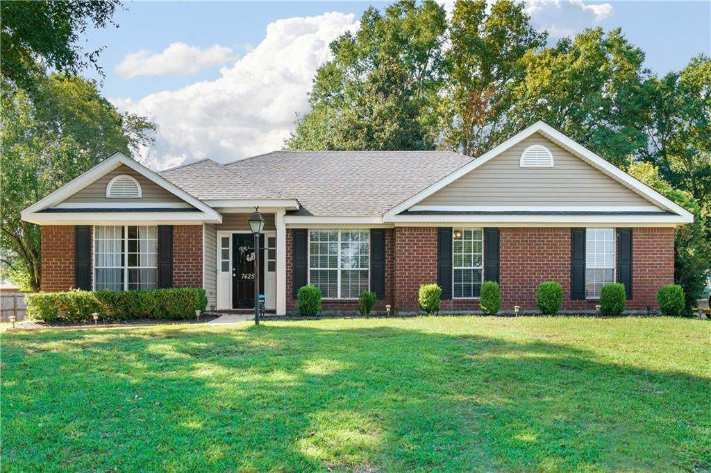 7425 Meadow Wood Drive - Photo 1