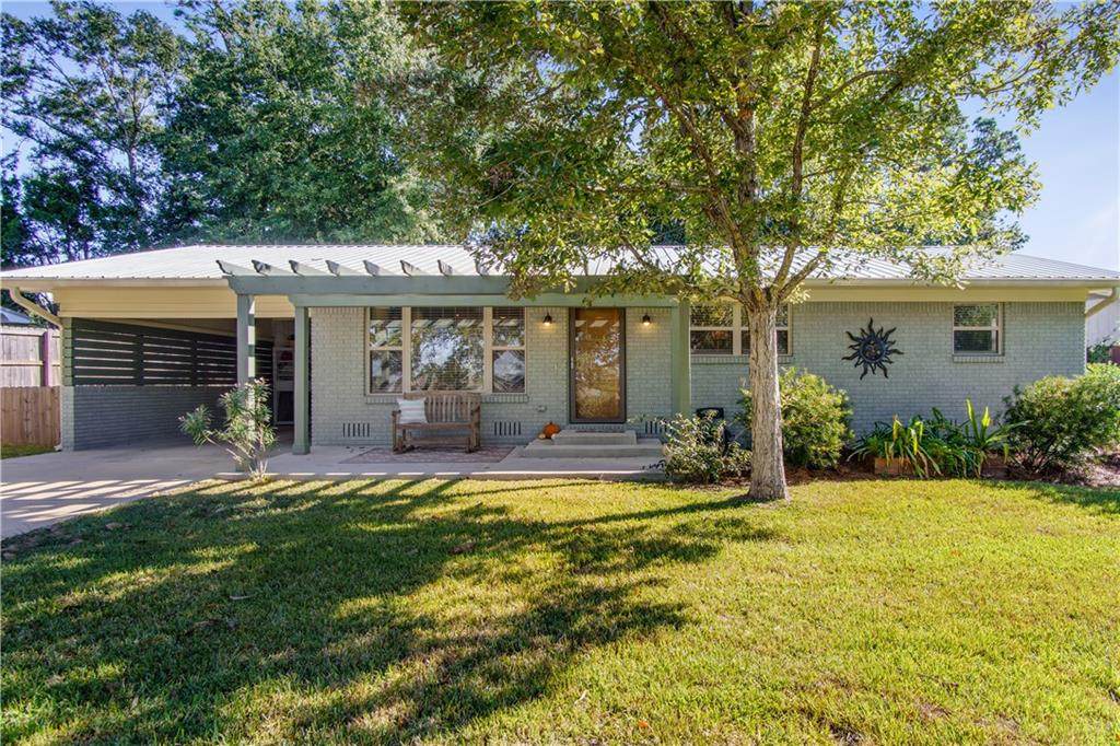 355 Fairwood Boulevard - Photo 1