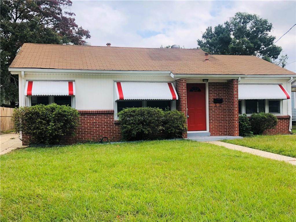 25 Chadwick Drive - Photo 1