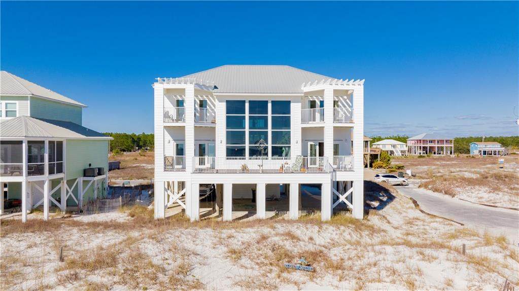 5538 Beach Boulevard - Photo 1