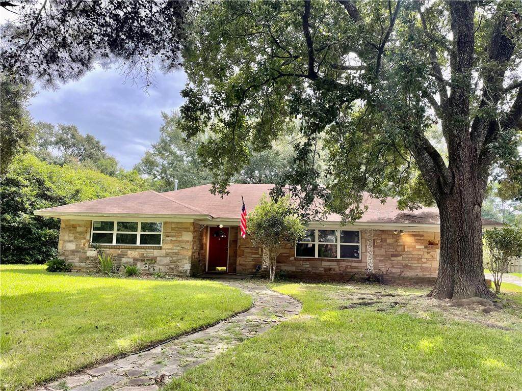 307 Grafhill Drive - Photo 1