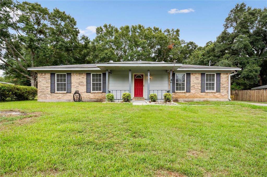 5175 Somerset Drive - Photo 1