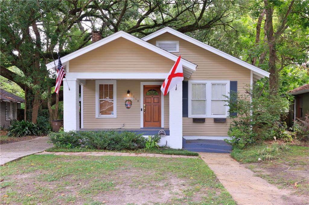 1660 Laurel Street - Photo 1