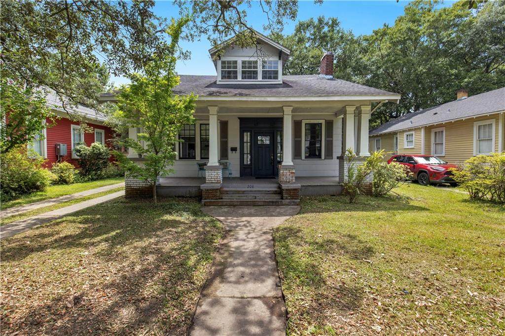 208 Tuttle Avenue - Photo 1