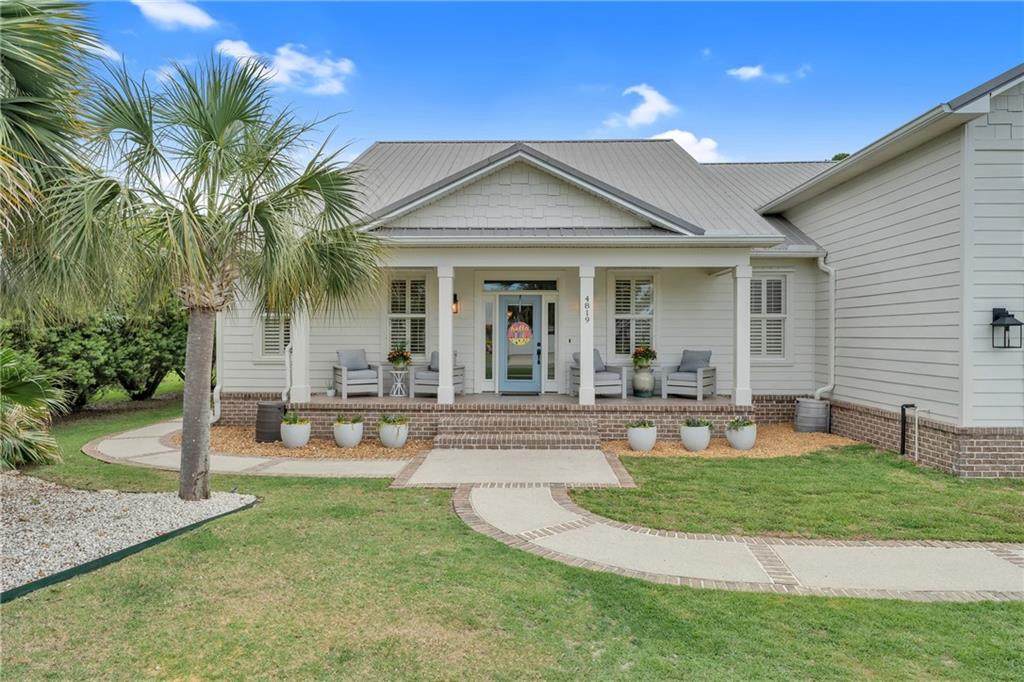 4819 Osprey Drive - Photo 1