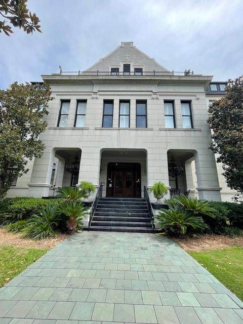 753 St Francis Street - Photo 1