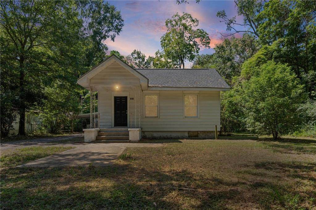 610 Clarke Street - Photo 1