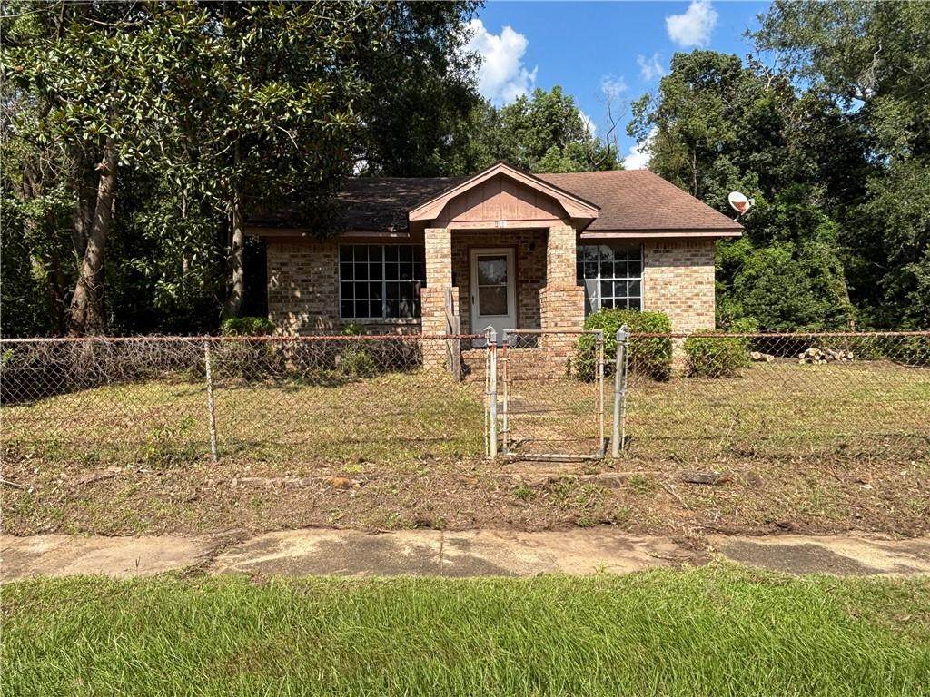 523 Singleton Street - Photo 1