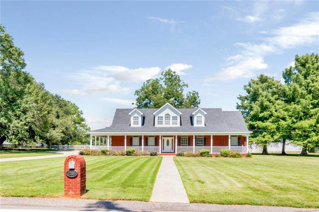 12195 Suzanne Court - Photo 1