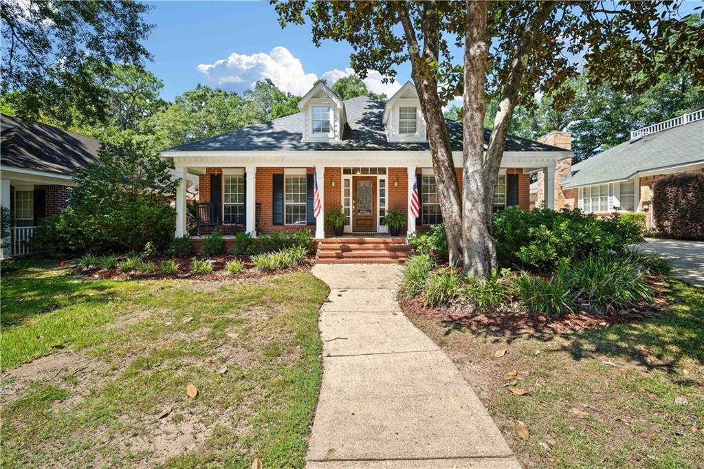 854 Briar Court - Photo 1