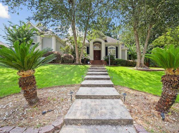 1542 Stone Hedge Drive - Photo 1