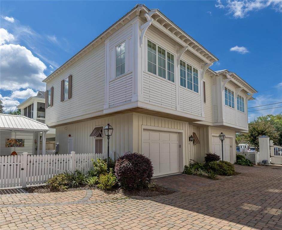 4 Downtown Founders Lane - Photo 1