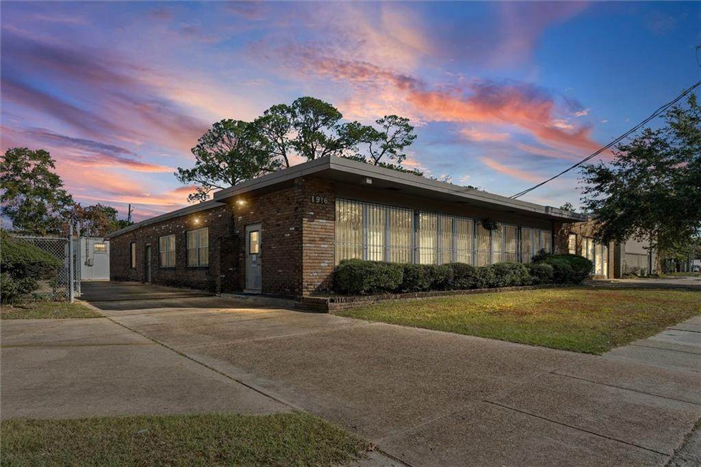 1916 Duval Street - Photo 1