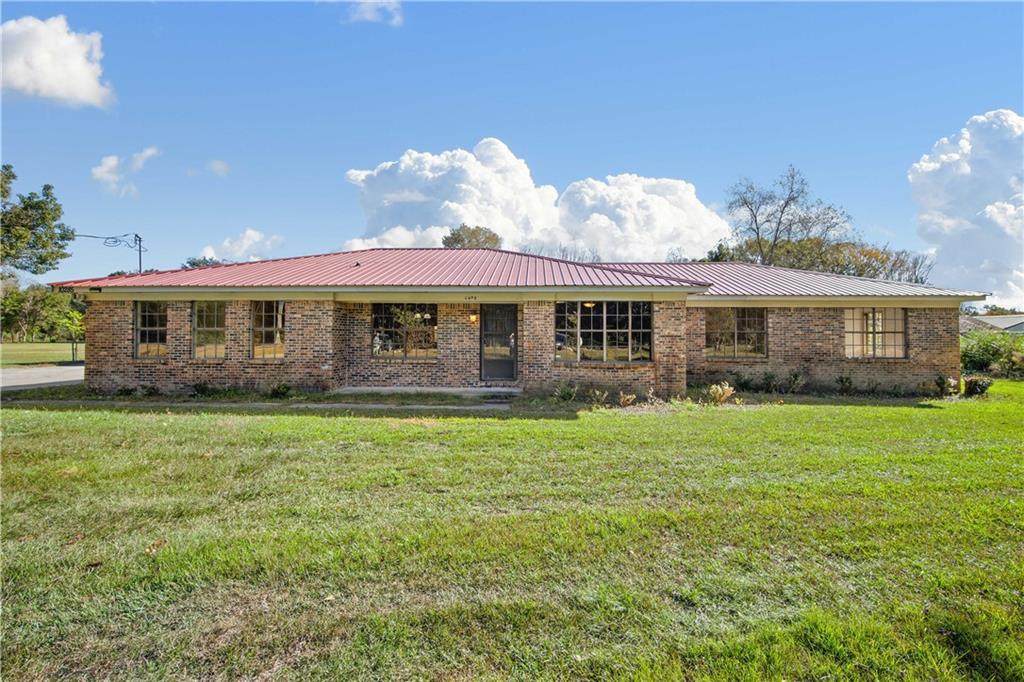 10285 Argyle Road - Photo 1