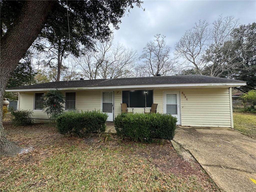 4734 Clarendon Drive - Photo 1