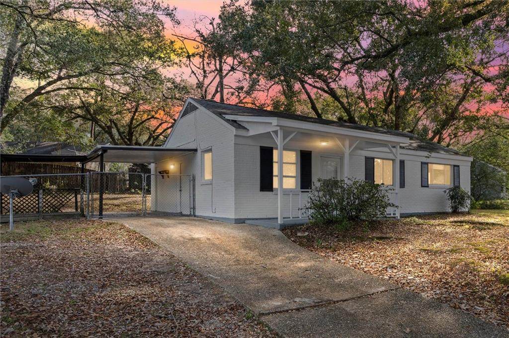 4017 Meadow Wood Curve - Photo 1