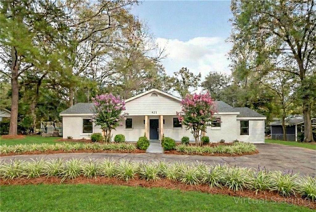 421 Mcqueen Avenue - Photo 1