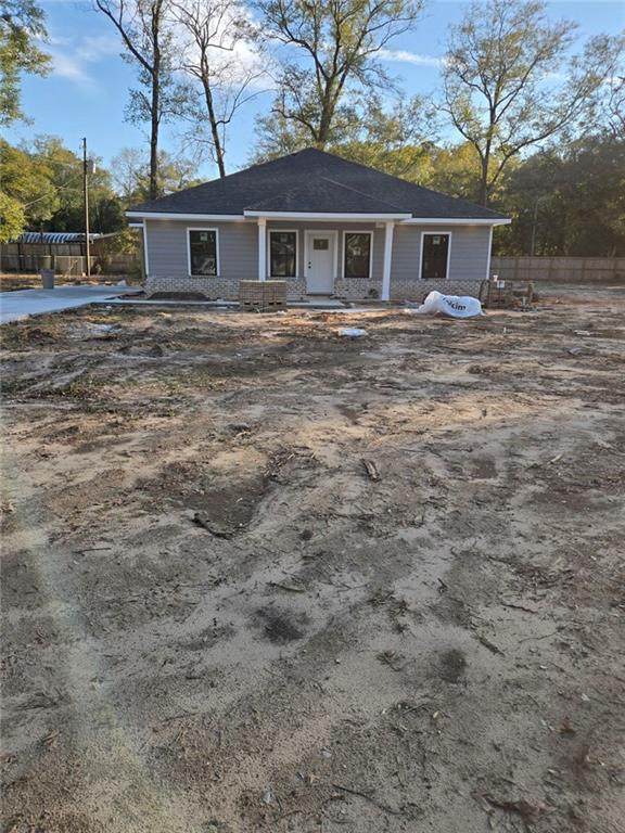 9321 Lawshe Avenue - Photo 1