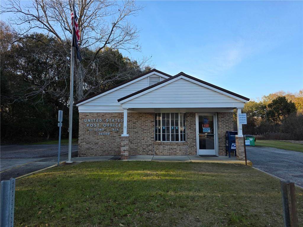 8900 Highway 90 - Photo 1