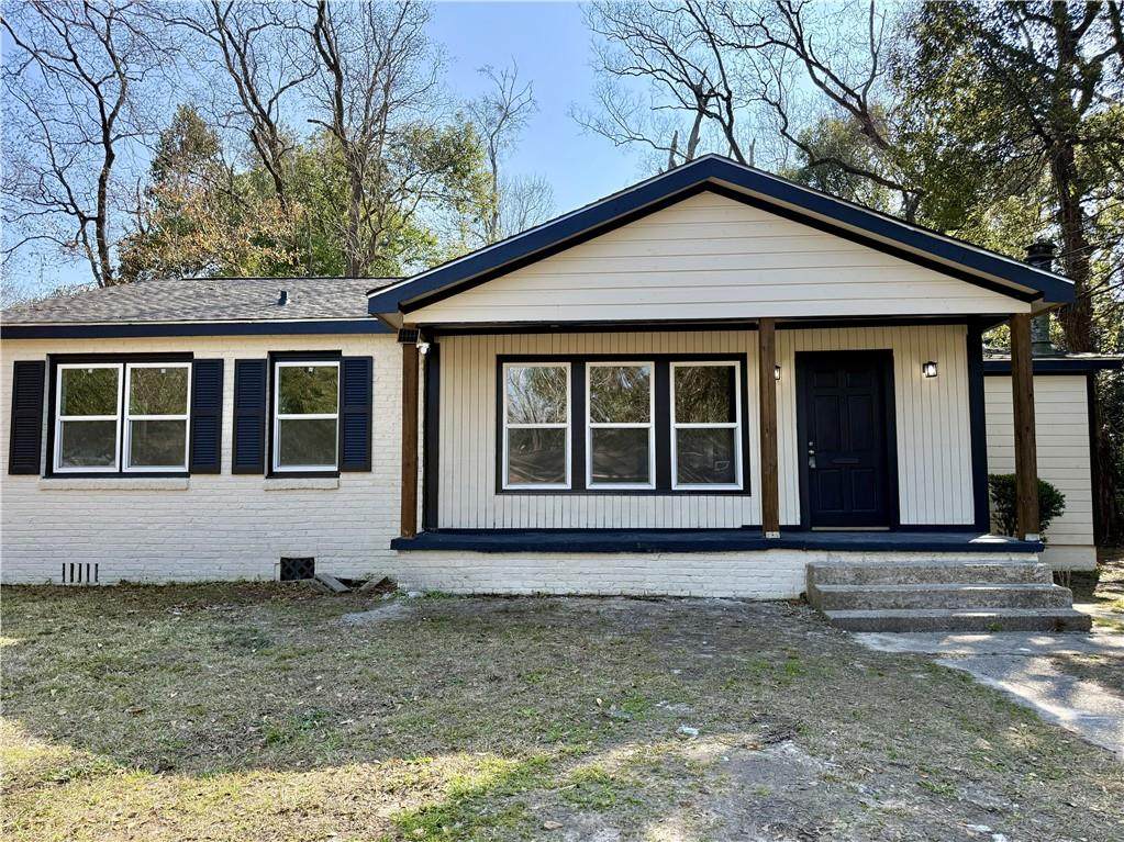 2905 Sherwood Drive - Photo 1