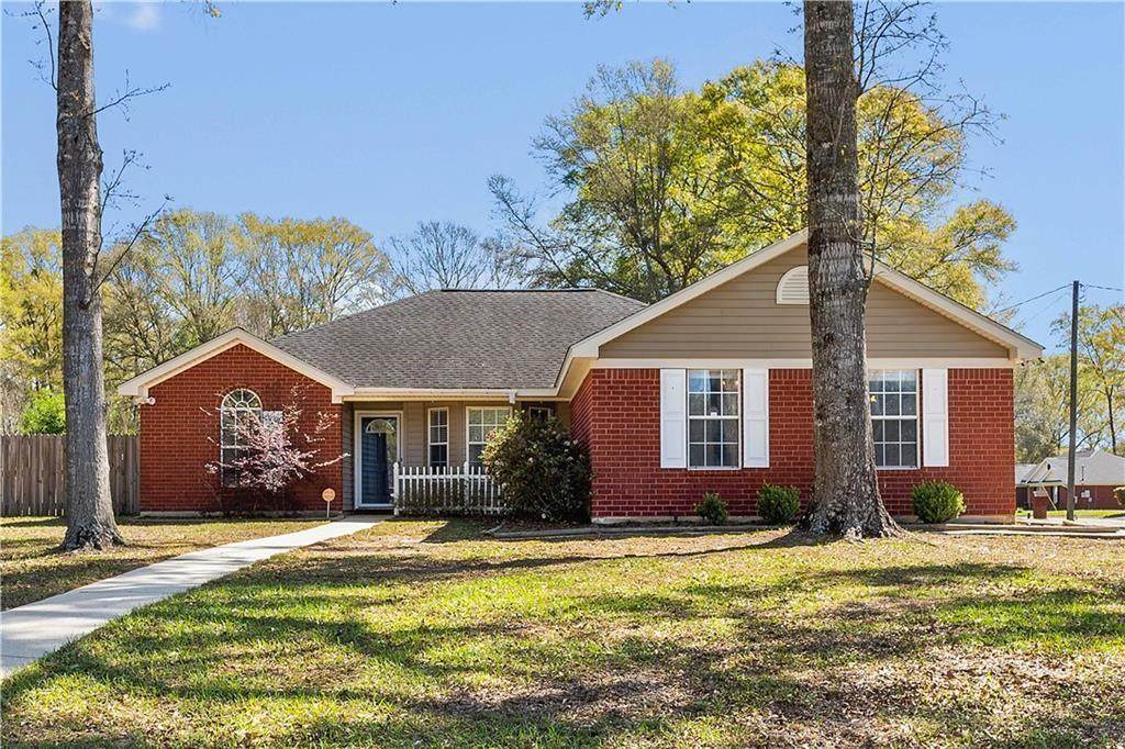 2865 Barlett Drive - Photo 1