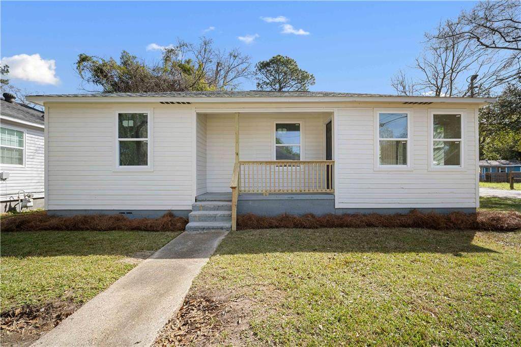 1113 Kelly Street - Photo 1