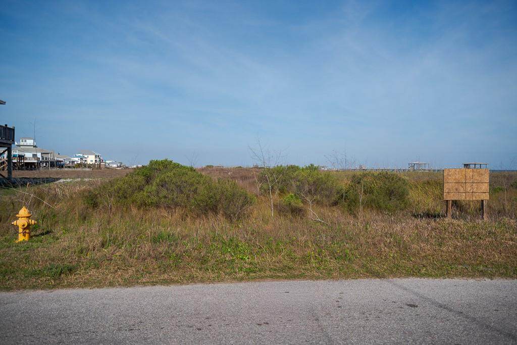2308 Island Shores Drive - Photo 1