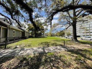 932 Government Street - Photo 1