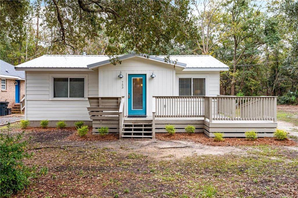 753 Cadillac Avenue - Photo 1