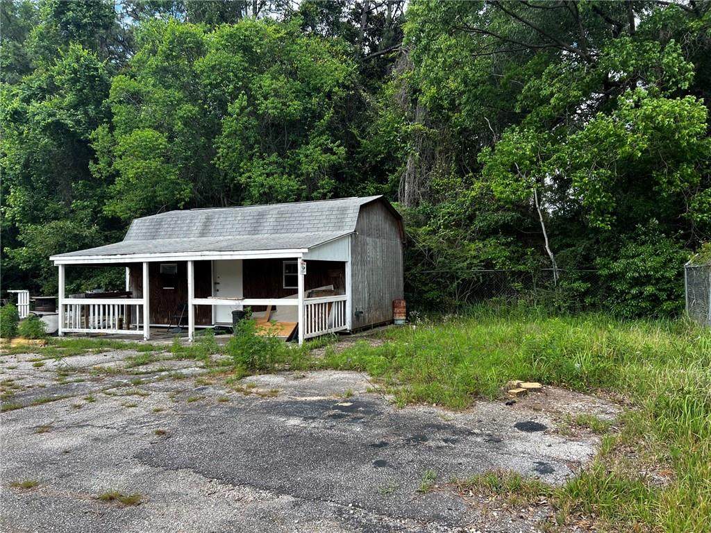 7943 Schillinger Park Road - Photo 1