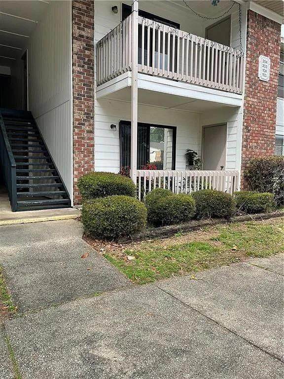 1250 Henckley Avenue - Photo 1