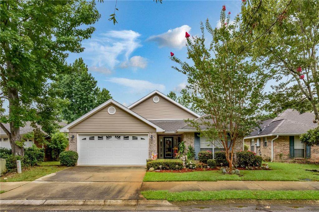 104 Davison Loop - Photo 1