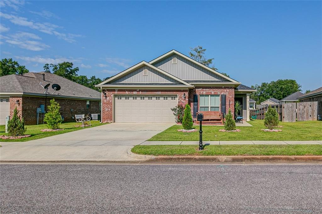 918 Tudor Lane - Photo 1