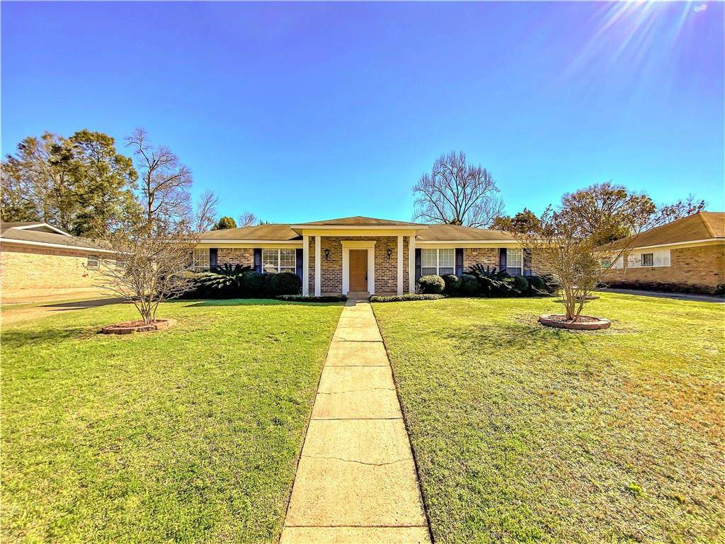 725 Oak Field Drive - Photo 1