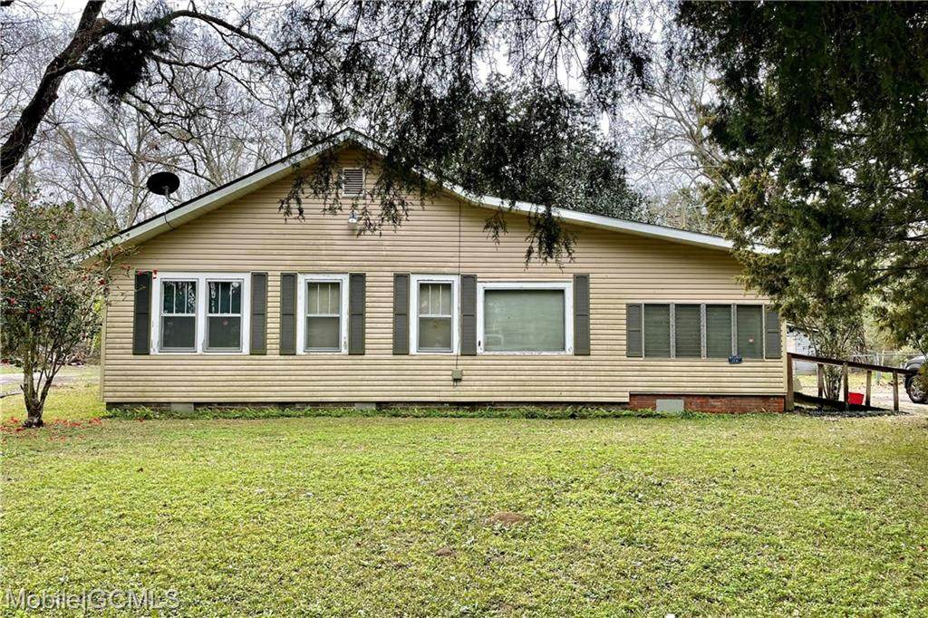 1711 Rosedale Road - Photo 1