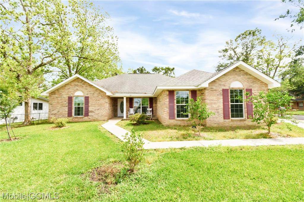 5637 Howells Ferry Road - Photo 1
