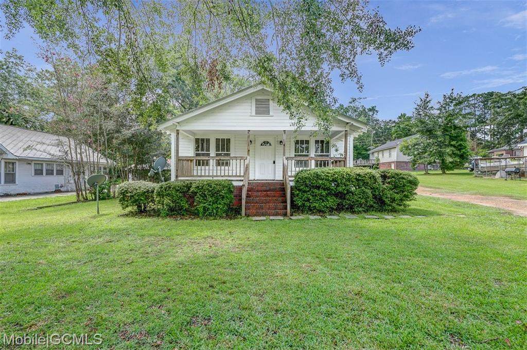417 Third Street - Photo 1