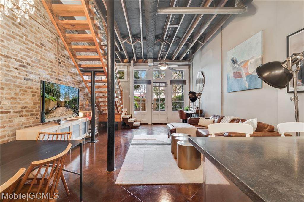 501 Dauphin Street - Photo 1