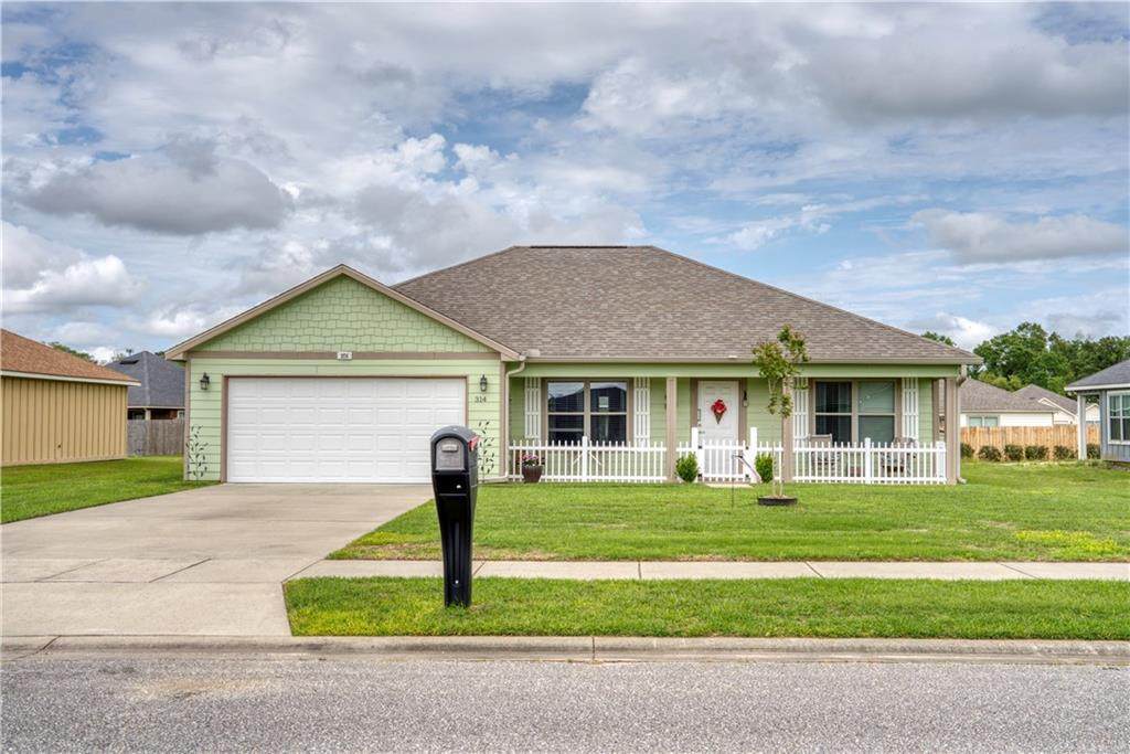 314 Wynn Drive - Photo 1